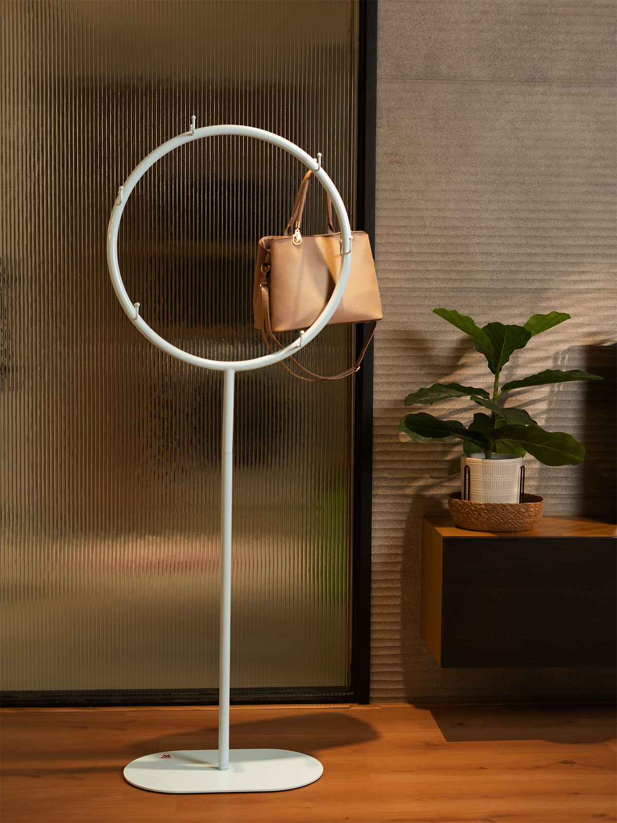 ORB CLOTH STAND